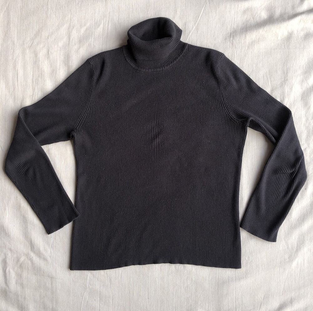 Chicos Turtleneck Sweater Womens Size 1 Medium Brown Ribbed Classic Ladies